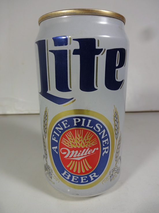 Lite Beer - newer white can w larger letters - T/O